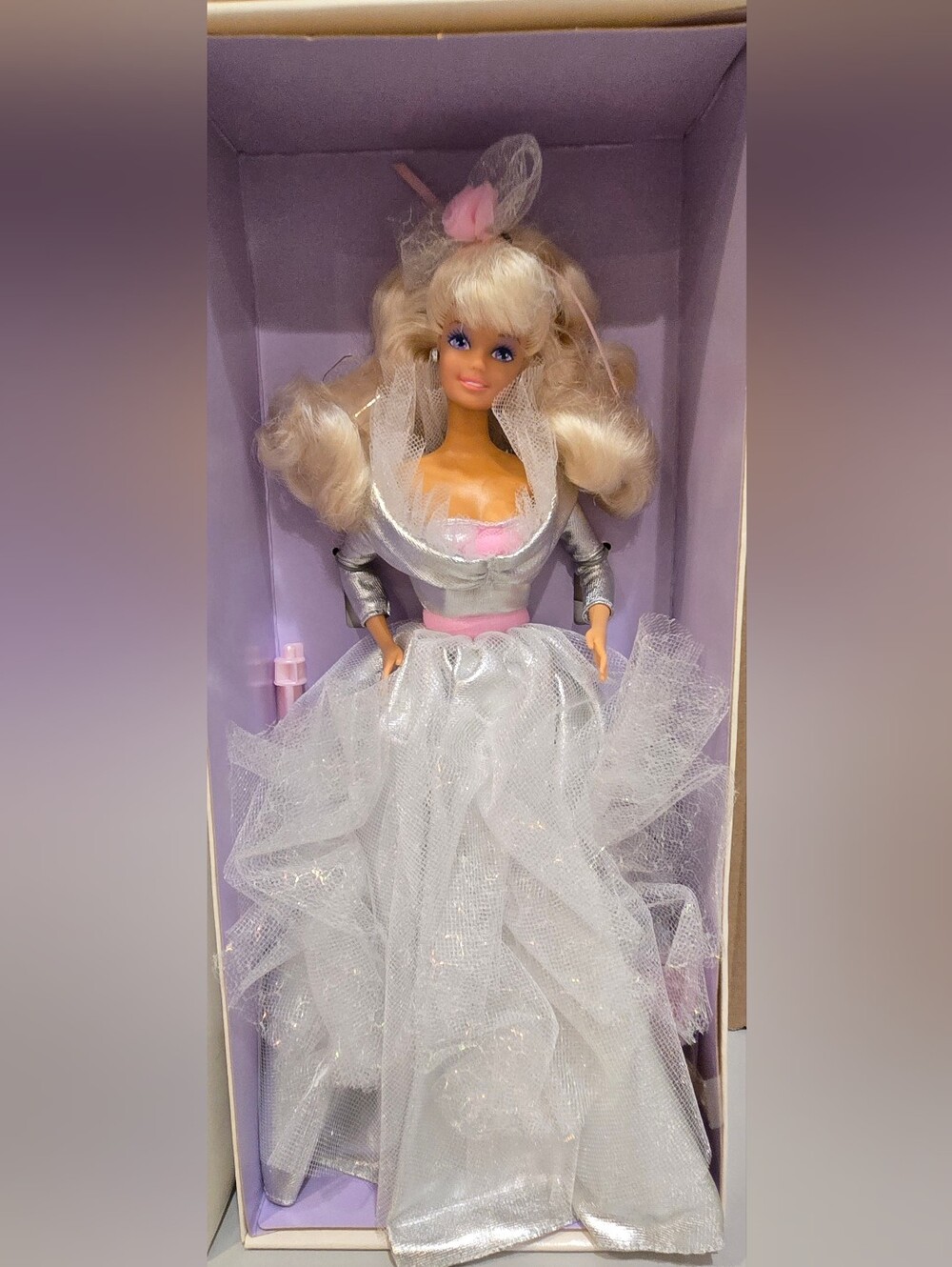 Vintage Barbie Special Limited Edition Collector Doll In Original Box